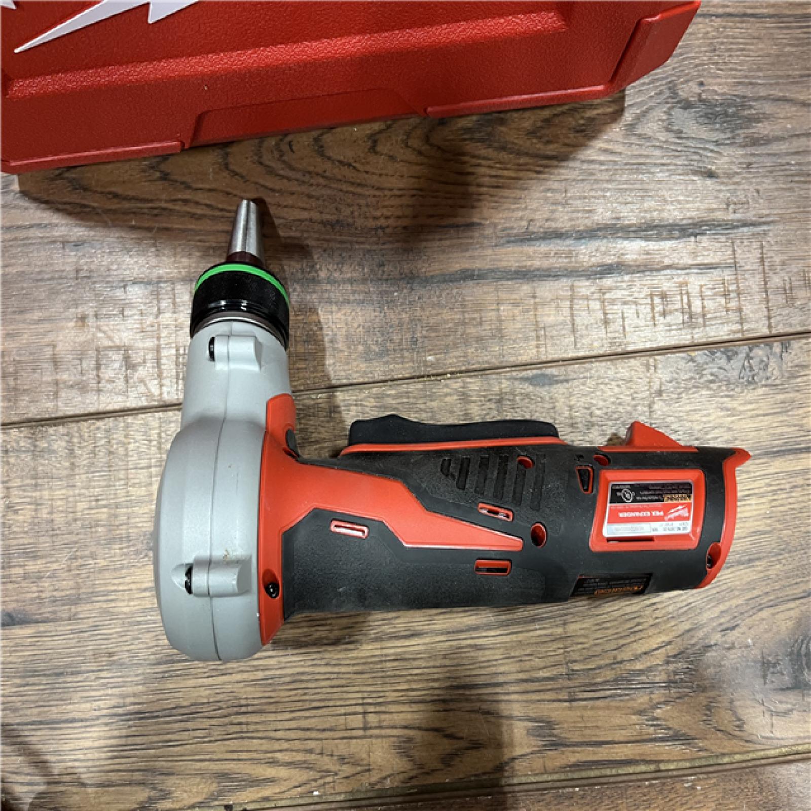 AS-IS MILWAUKEE M12 12-Volt Lithium-Ion Cordless PEX Expansion Tool Kit with (1) 1.5 Ah Batteries, (3) Expansion Heads and Hard Case