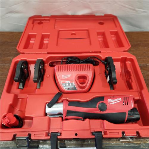 AS-ISMilwaukee M12 Force Logic Press Tool 1/2 in. to 1 in. Kit