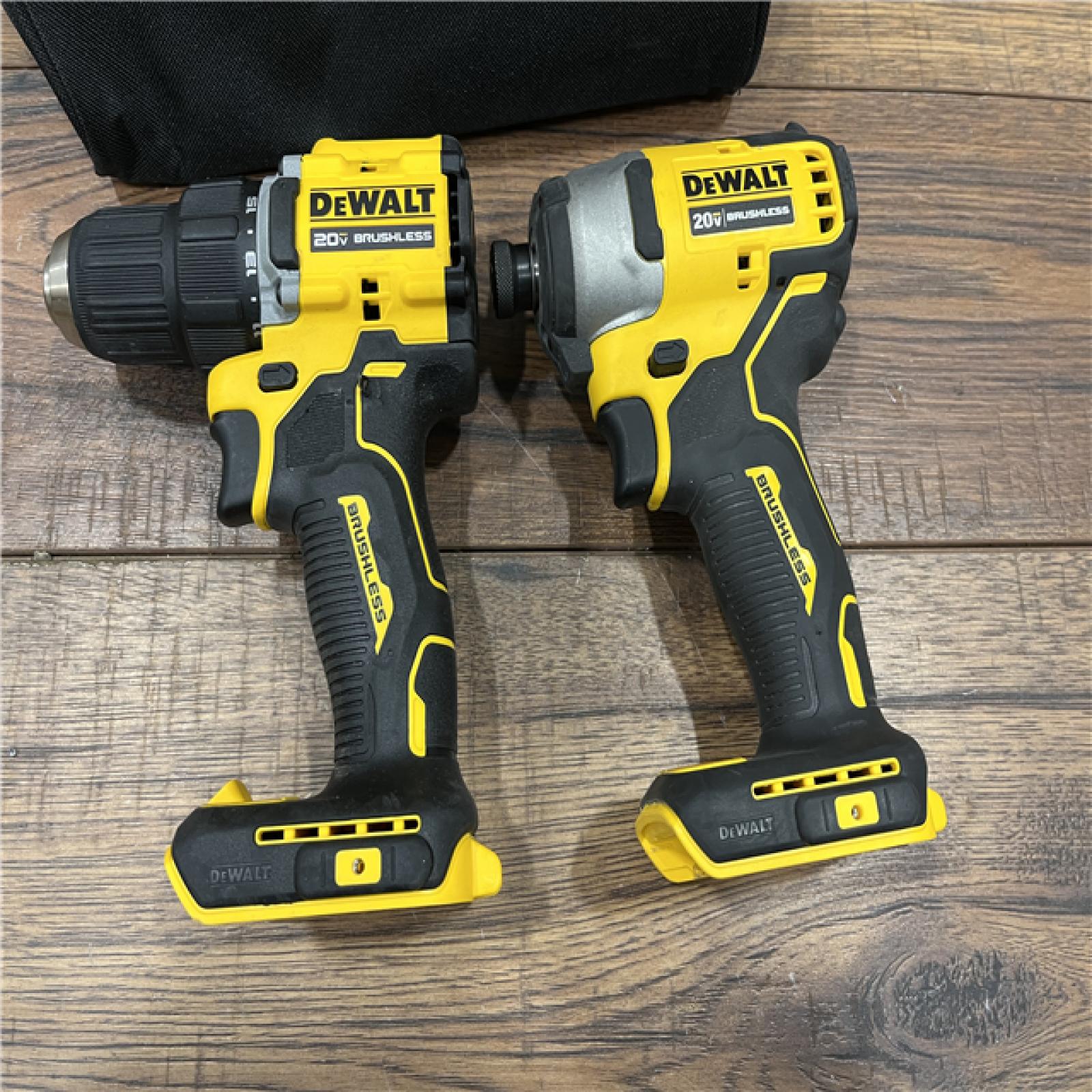 AS-IS DEWALT ATOMIC 20-Volt MAX Lithium-Ion Cordless Combo Kit (2-Tool) with (2) 2.0Ah Batteries, Charger and Bag