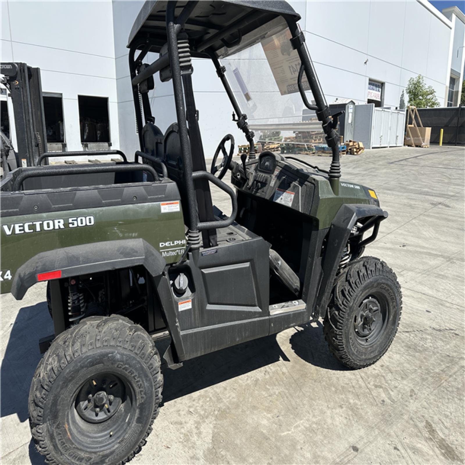 California AS-IS Vector 500  4WD UTV (No Key/Body Damage