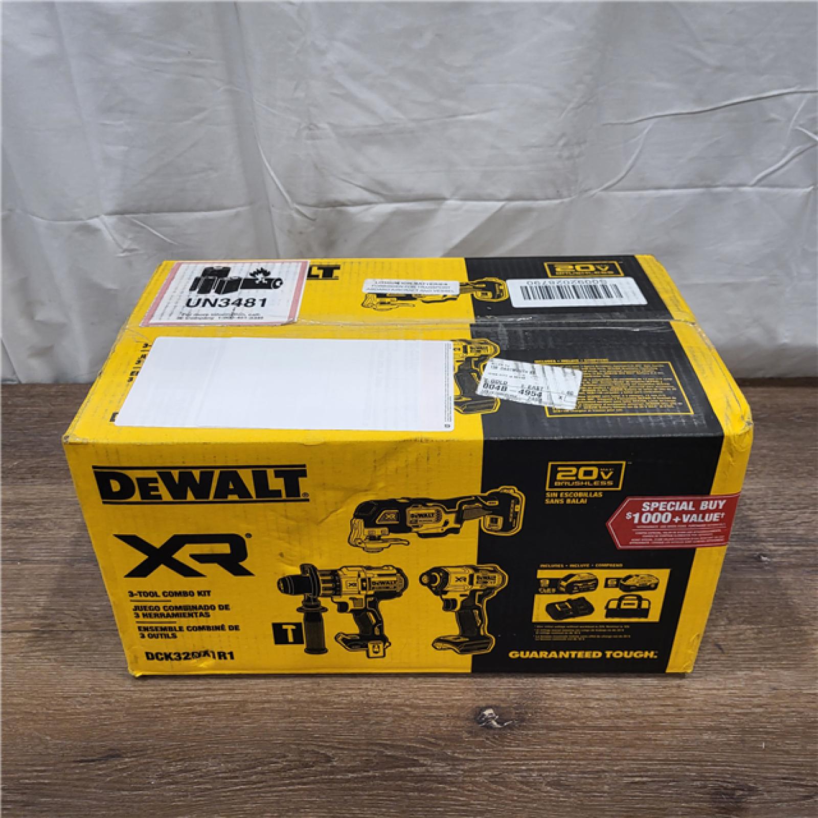 AS-IS DEWALT 20-Volt Lithium-Ion Cordless 3-Tool Combo Kit with FLEXVOLT 9 Ah and 20V 6 Ah Batteries and Charger