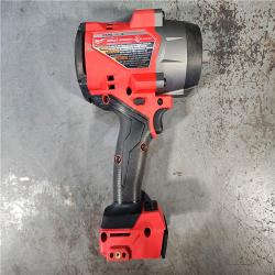 HOUSTON LOCATION - AS-IS MILWAUKEE 2 TOOL COMBO KIT W/ (2) BATTERY & CHARGER