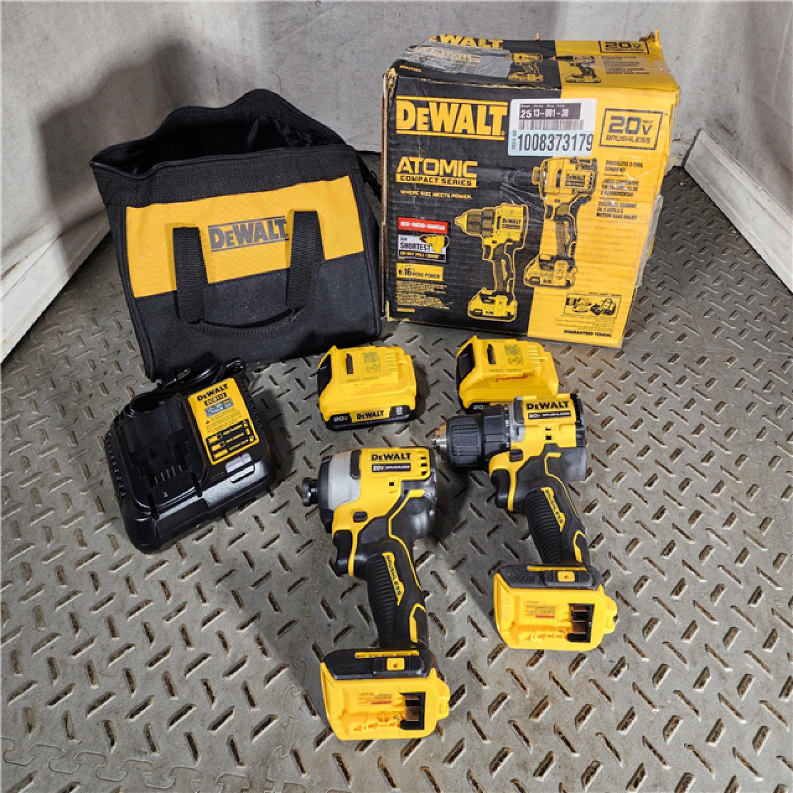 HOUSTON LOCATION - AS-IS (APPEARS LIKE NEW) ATOMIC 20-Volt MAX Lithium-Ion Cordless Combo Kit (2-Tool) with (2) 2.0Ah Batteries, Charger and Bag