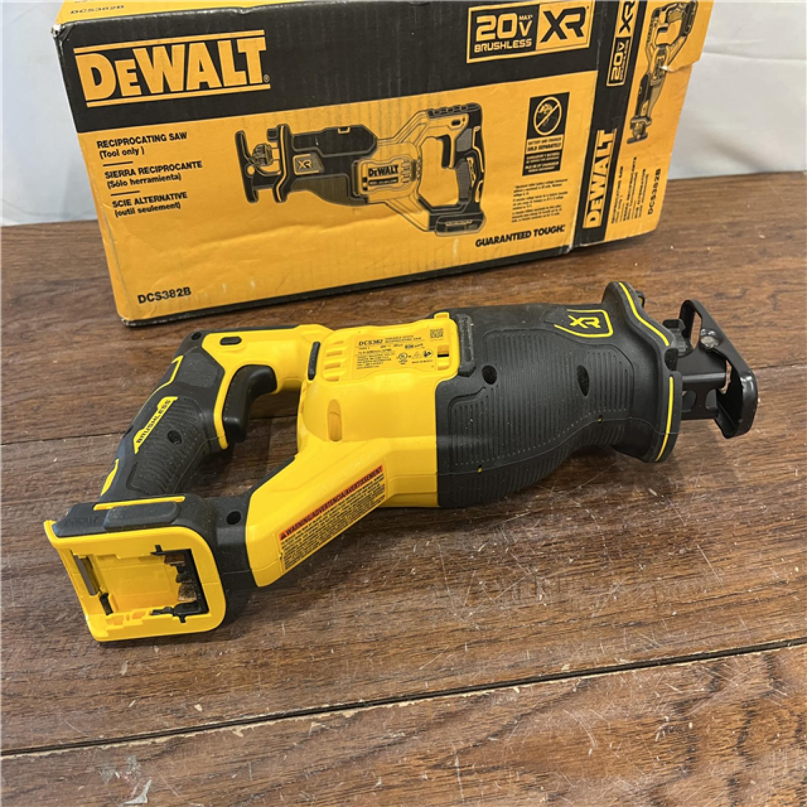 AS-ISDEWALT 20V MAX XR Cordless Brushless Reciprocating Saw (Tool Only)