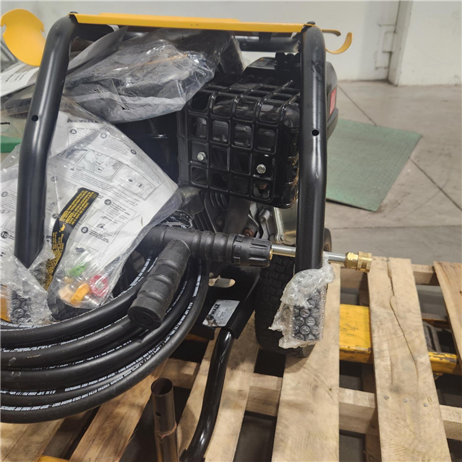 Dallas Location - As-Is DXPW61156 DEWALT Gas Pressure Washer 4400 PSI 4.0 GPM