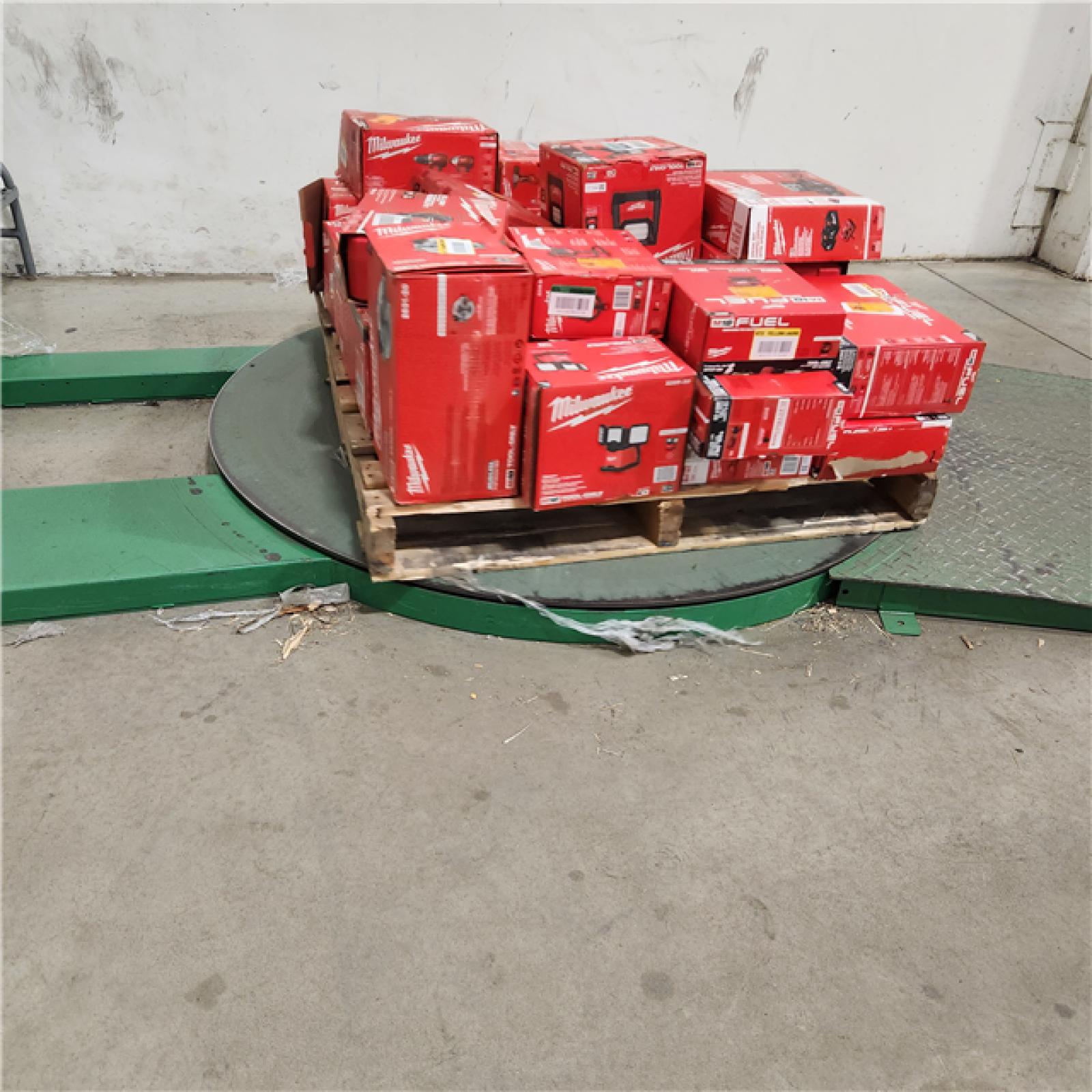 Dallas Location - As-Is MILWAUKEE Tool Pallet