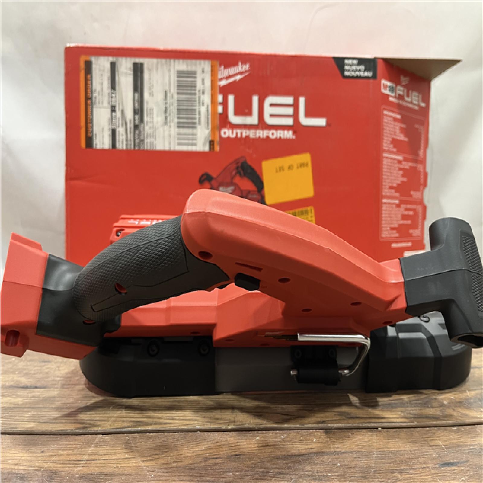 AS IS Milwaukee M18 Fuel 3-1/4  18V Brushless Compact Band Saw 2829-20 (Bare Tool)