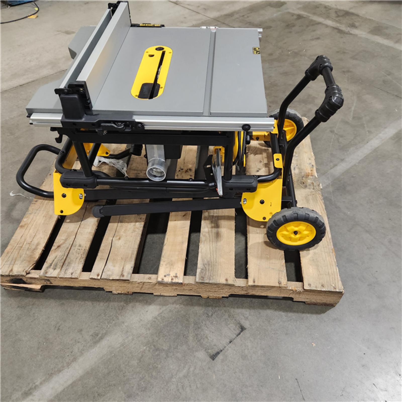 DALLAS LOCATION - AS-IS DEWALT 15 Amp Corded 10 in. Job Site Table Saw with Rolling Stand