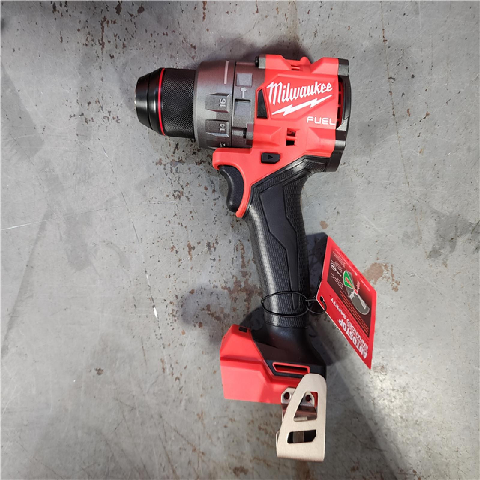 HOUSTON LOCATION - AS-IS (APPEARS LIKE NEW) Milwaukee 2904-22 Hammer Drill Driver Kit with Batteries  Charger & Tool Case  Red