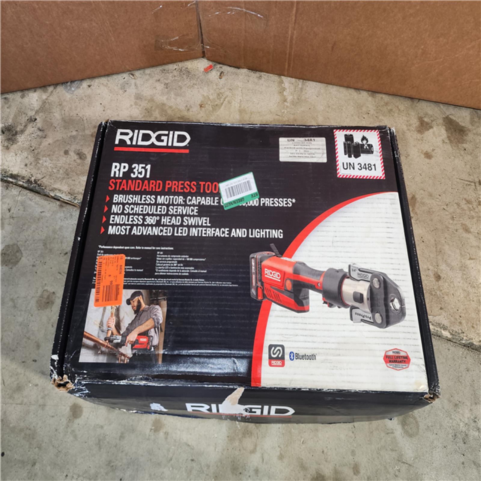 HOUSTON LOCATION - AS-IS (APPEARS LIKE NEW) RIDGID RP 351 Battery Kit W/ProPress Jaws, 1/2 to 2, 18V Li-Ion