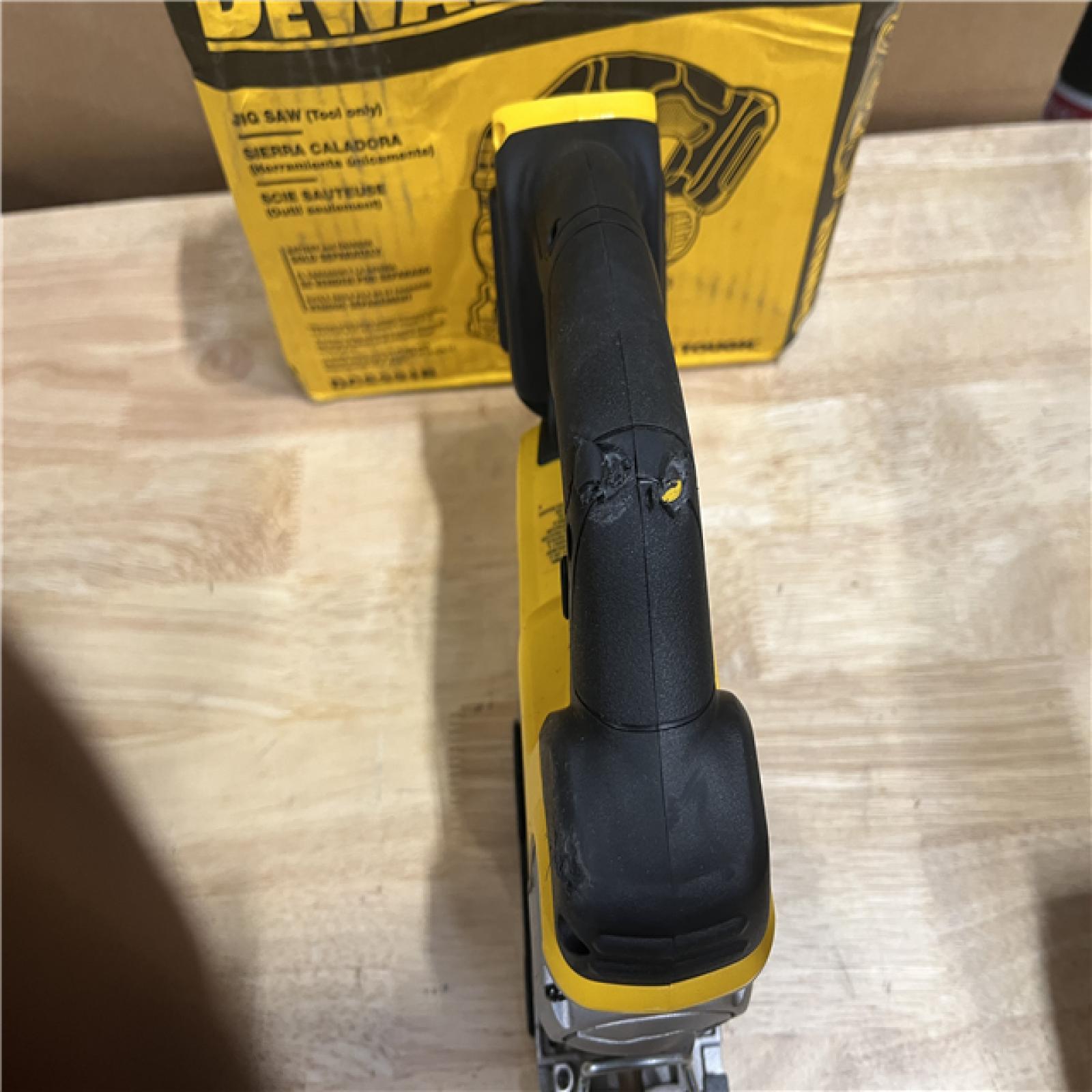 AS-IS  DEWALT 20V MAX Cordless Jig Saw (Tool Only)