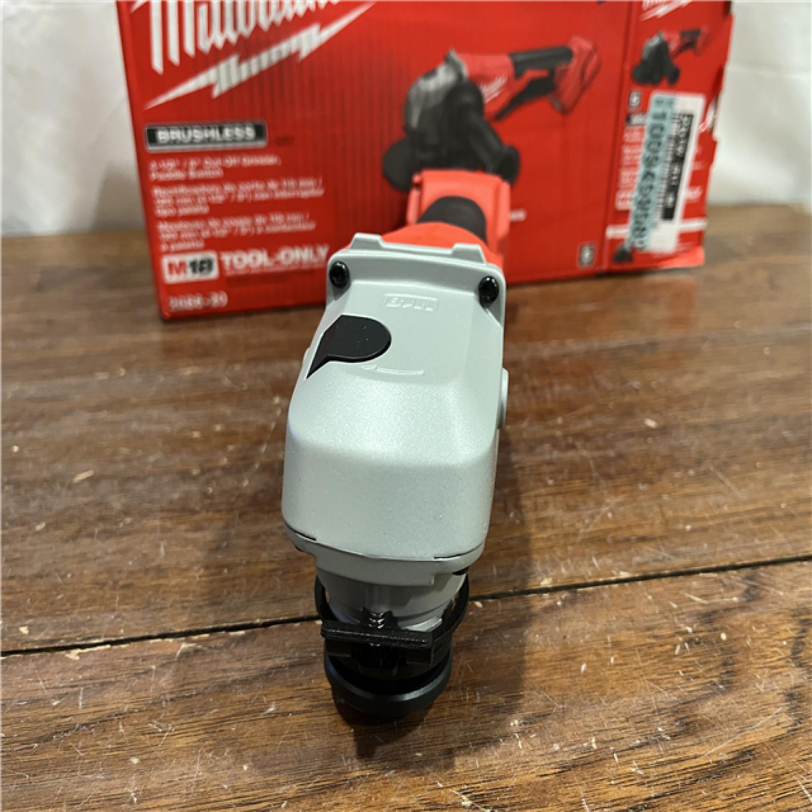 AS-ISMilwaukee 2686-20 18V Cordless 4.5 /5  Grinder W/ Paddle Switch (Tool Only)