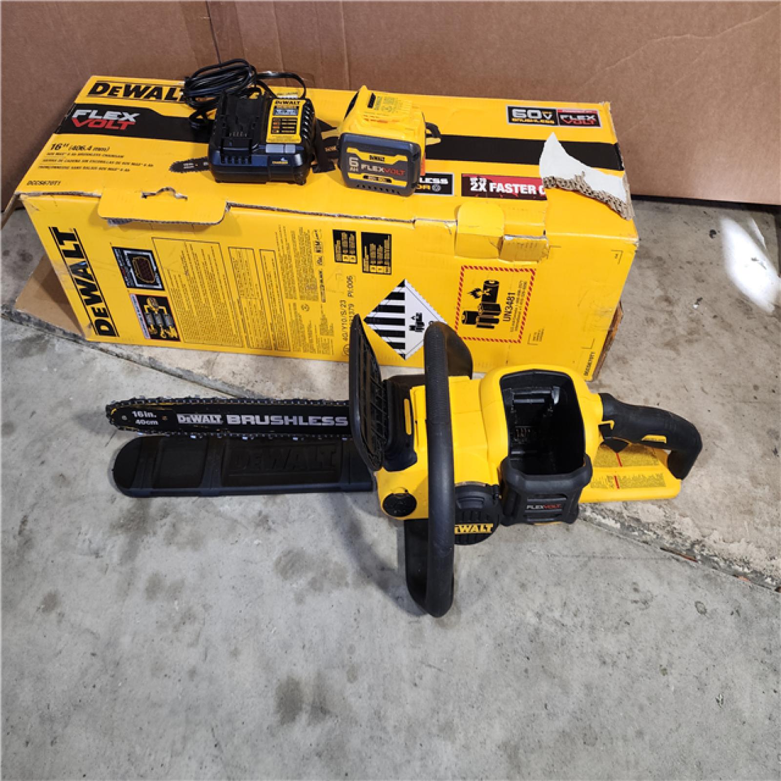 HOUSTON LOCATION - AS-IS FLEXVOLT 60V MAX 16in. Brushless Cordless Battery Powered Chainsaw Kit with (1) FLEXVOLT 2 Ah Battery & Charger