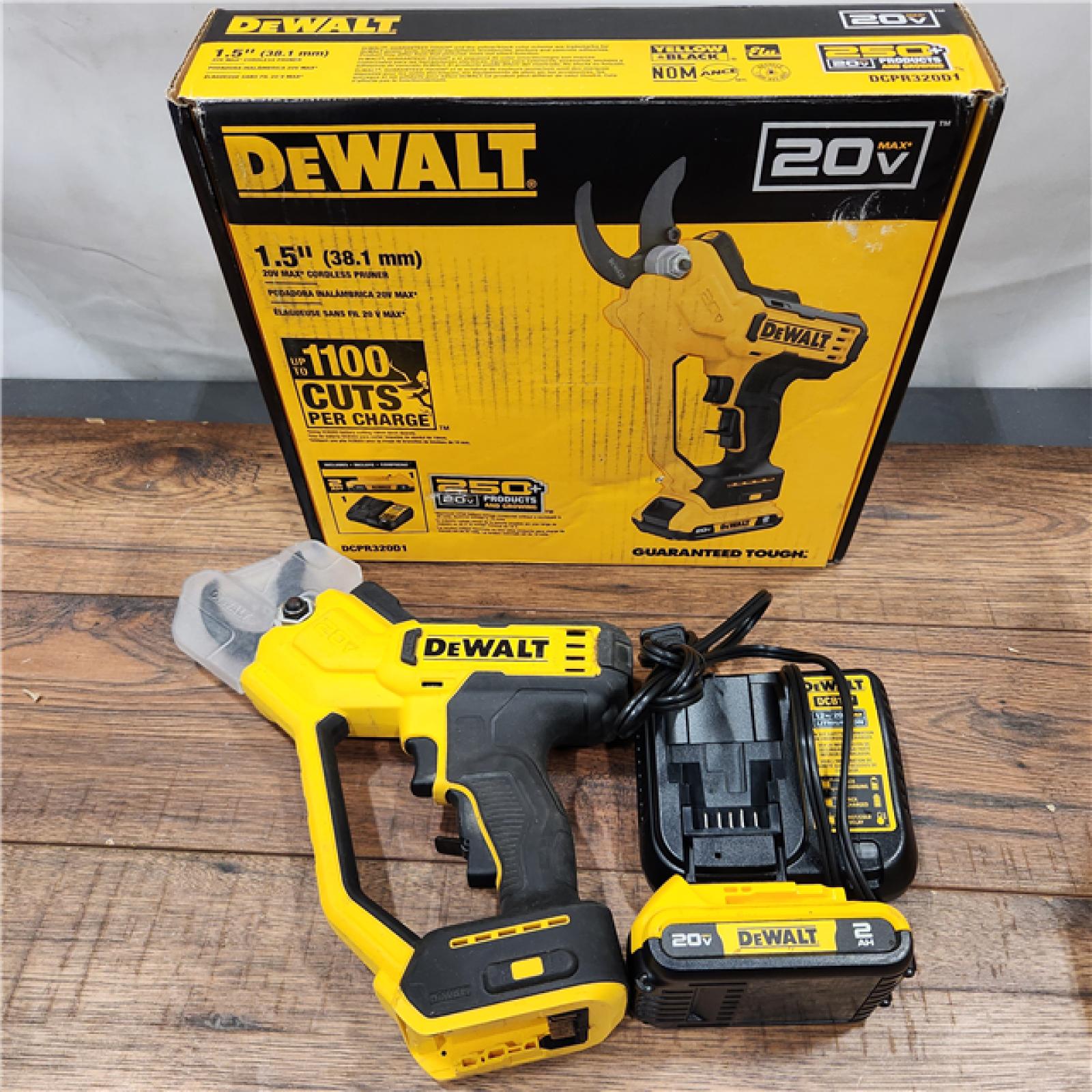 AS-IS DeWALT 20V MAX Cordless Multi Use Pruner Kit