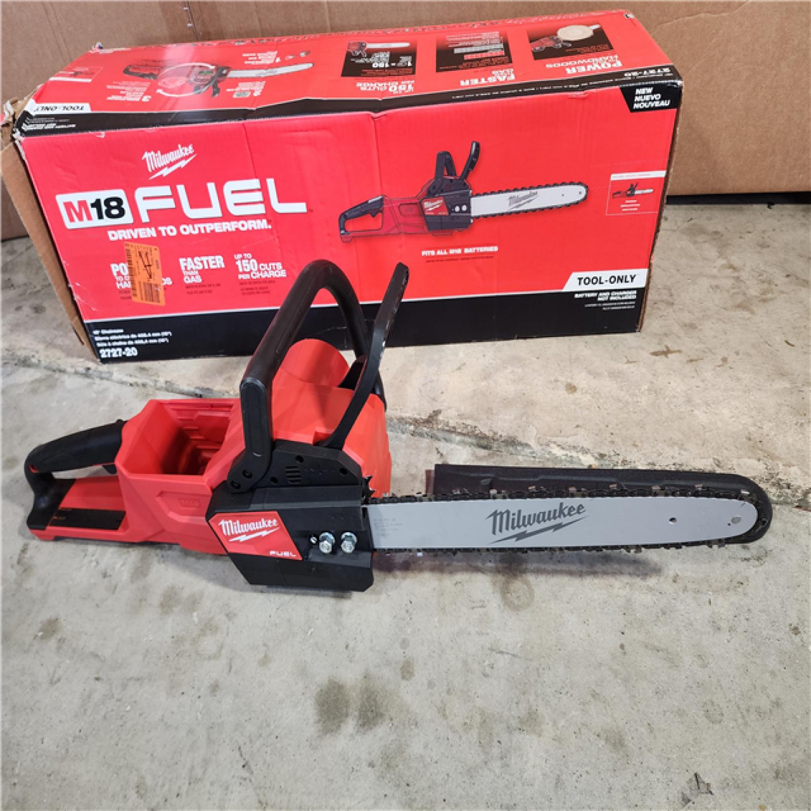 HOUSTON LOCATION - AS-IS Milwaukee M18 FUEL 16  18V Li-Ion Brushless Cordless Chainsaw Tool-Only 2727-20