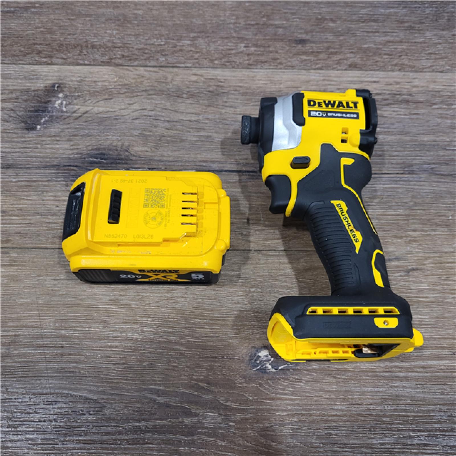 AS-IS ATOMIC 20V MAX Lithium-Ion Cordless 1/4 in. Brushless Impact Driver Kit, 5 Ah Battery, Charger, and Bag