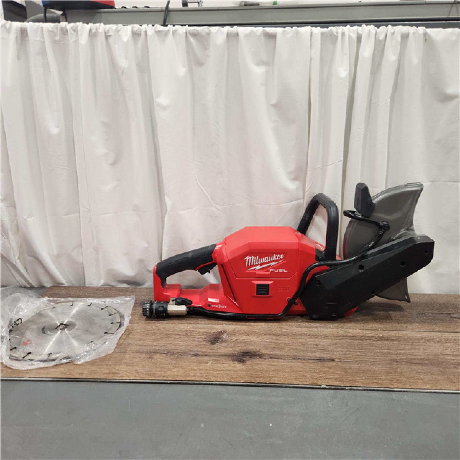 AS IS Milwaukee M18 FUEL 9 Cut-Off Saw with ONE-KEY Bare Tool