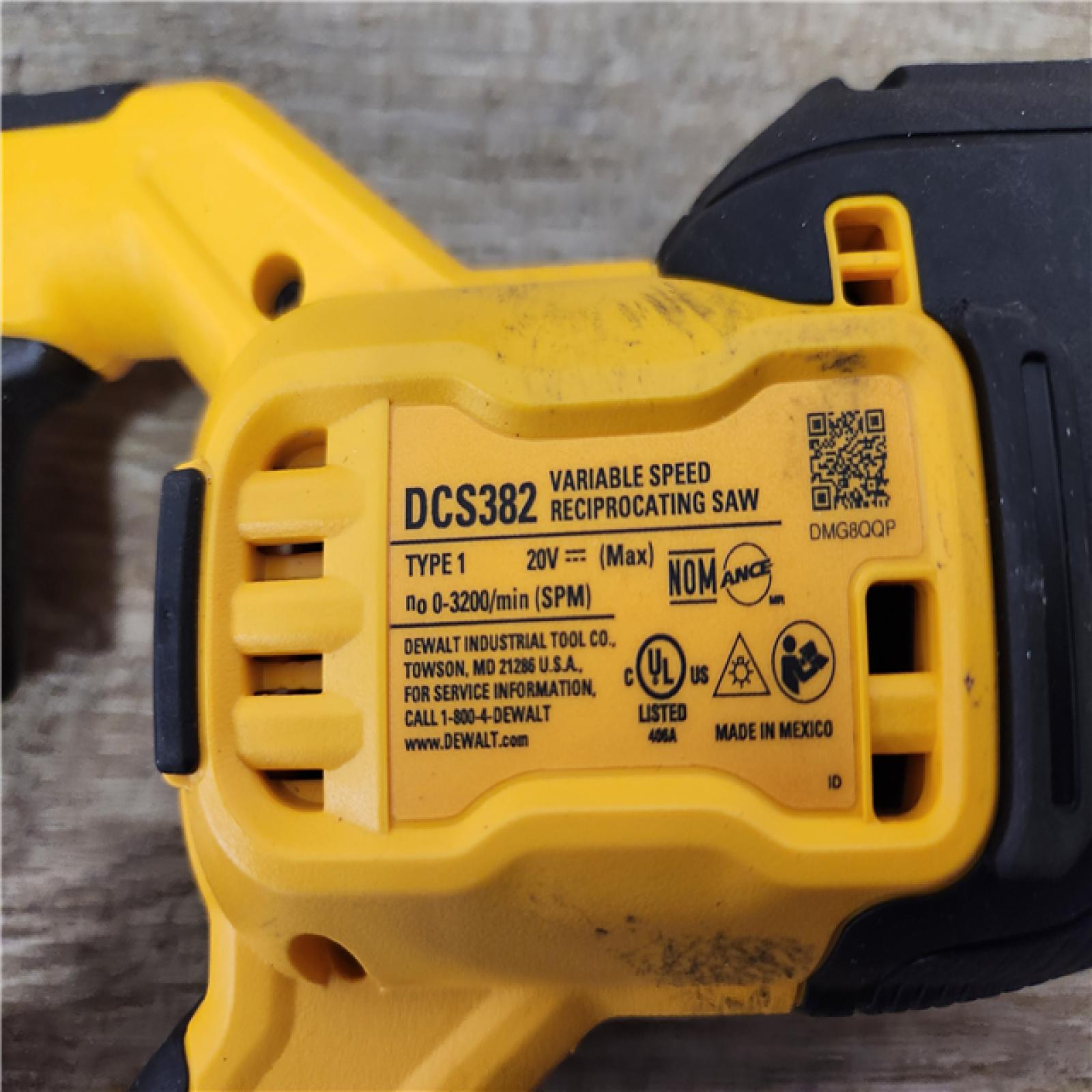 Phoenix Location DEWALT 20V MAX XR Cordless Brushless Reciprocating Saw (Tool Only)