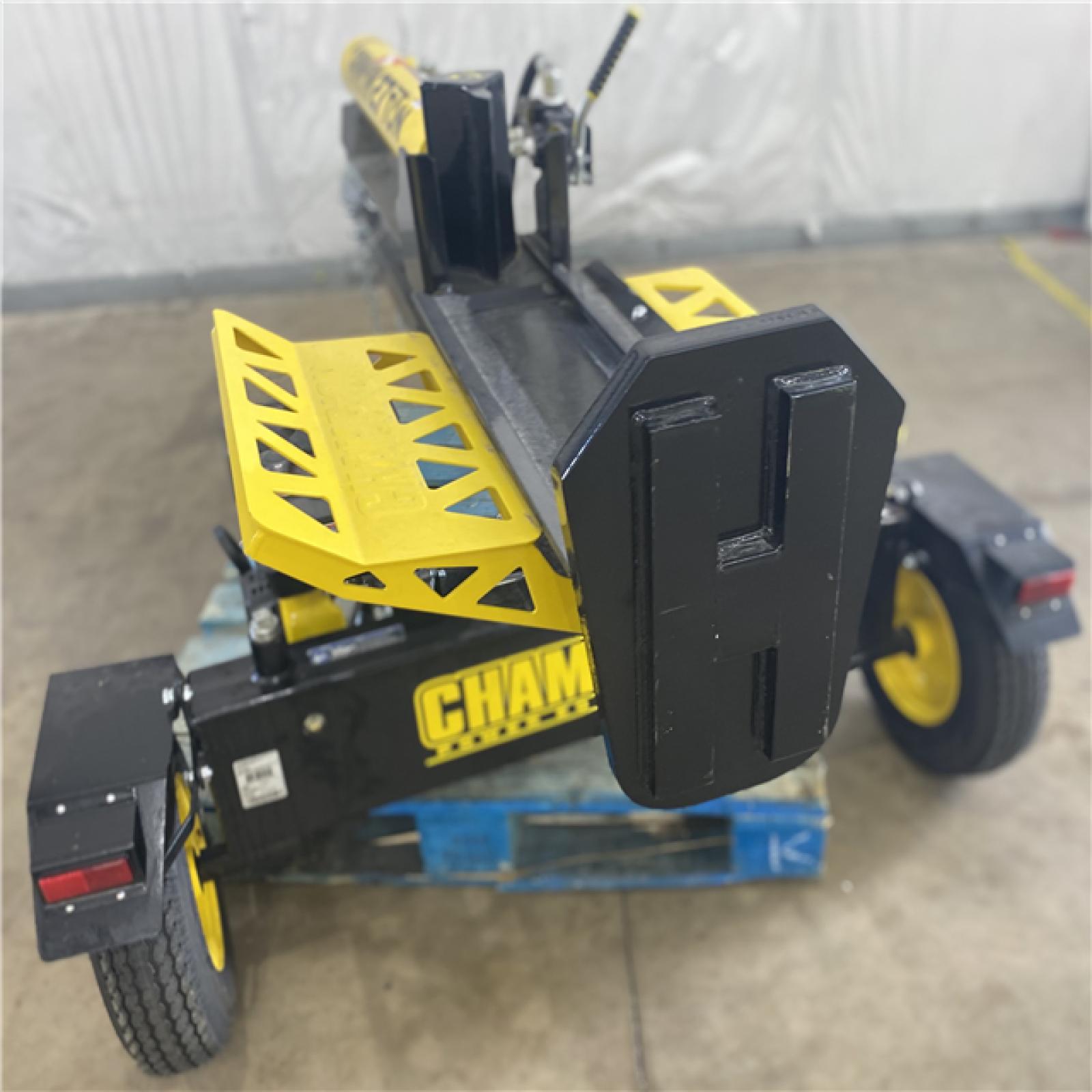 Houston Location - AS-IS Champion 27 Ton Log Splitter