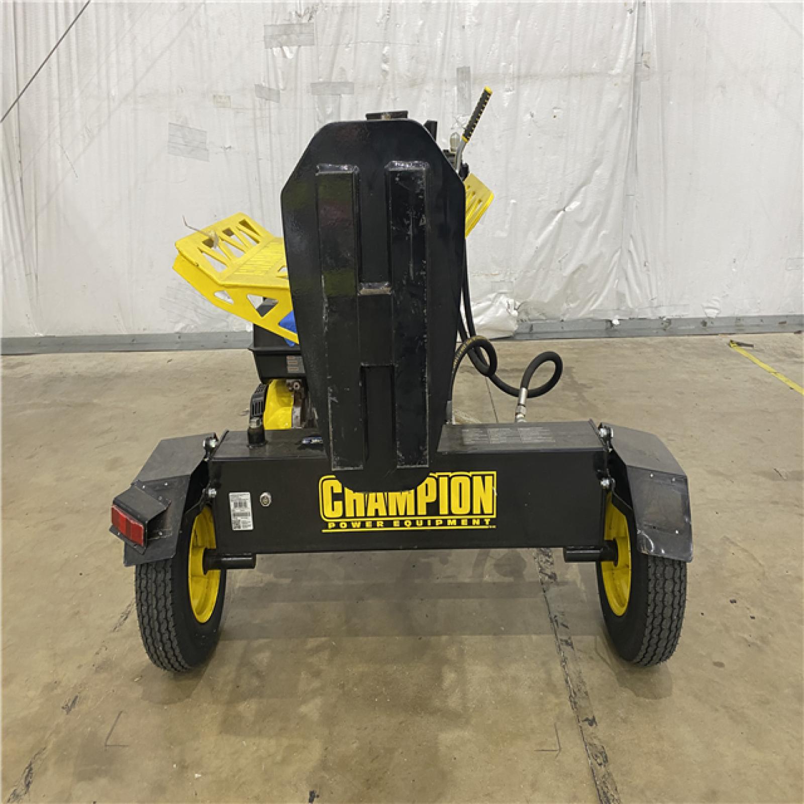 Houston Location - AS-IS CHAMPION POWER EQUIPMENT WOOD CHIPPER SHREDDER 37Ton