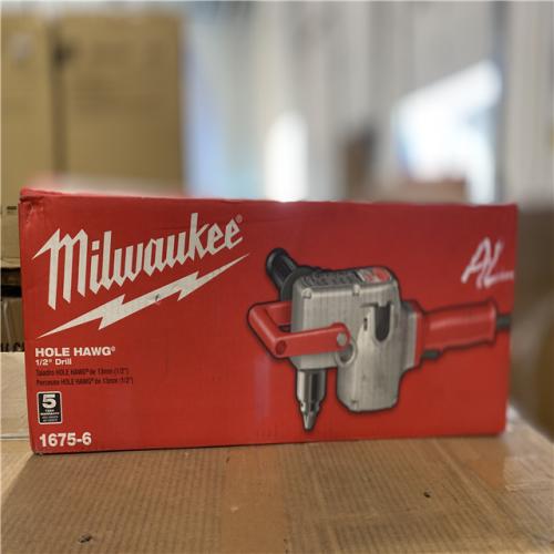 NEW! -  Milwaukee 7.5 Amp 1/2 in. Hole Hawg Heavy-Duty Corded Drill