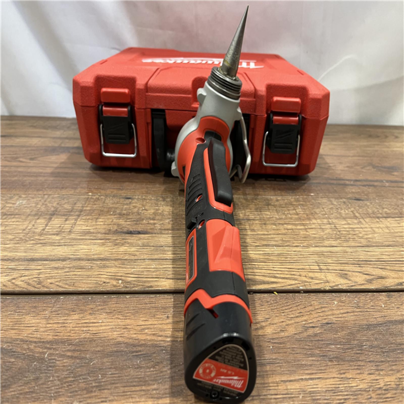 AS IS M12 12-Volt Lithium-Ion Cordless PEX Expansion Tool Kit with (2) 1.5 Ah Batteries, (3) Expansion Heads and Hard Case