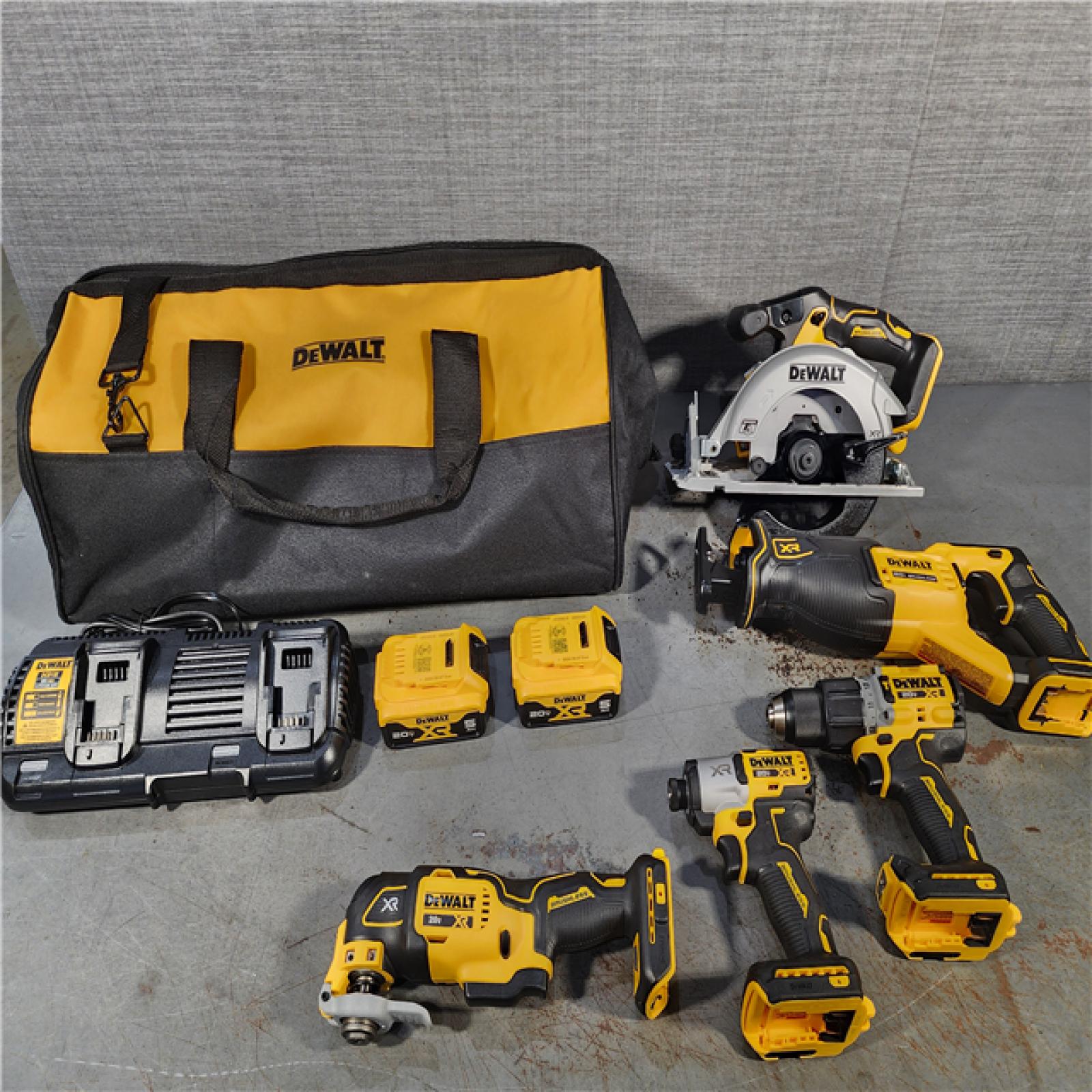 HOUSTON LOCATION - AS-IS DEWALT 20V 5-TOOL COMBO KIT