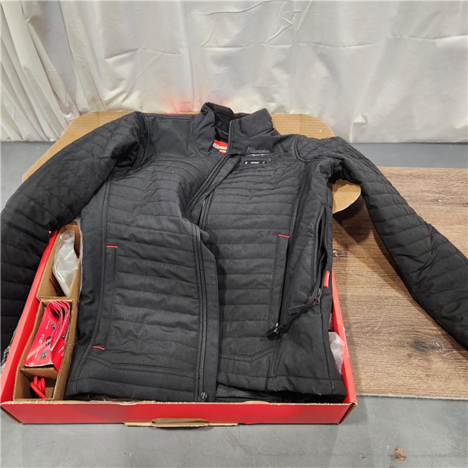 AS-IS Milwaukee M12 12V Womens Heated Axis Jacket with Battery, Black, Size Medium - F102B-21M