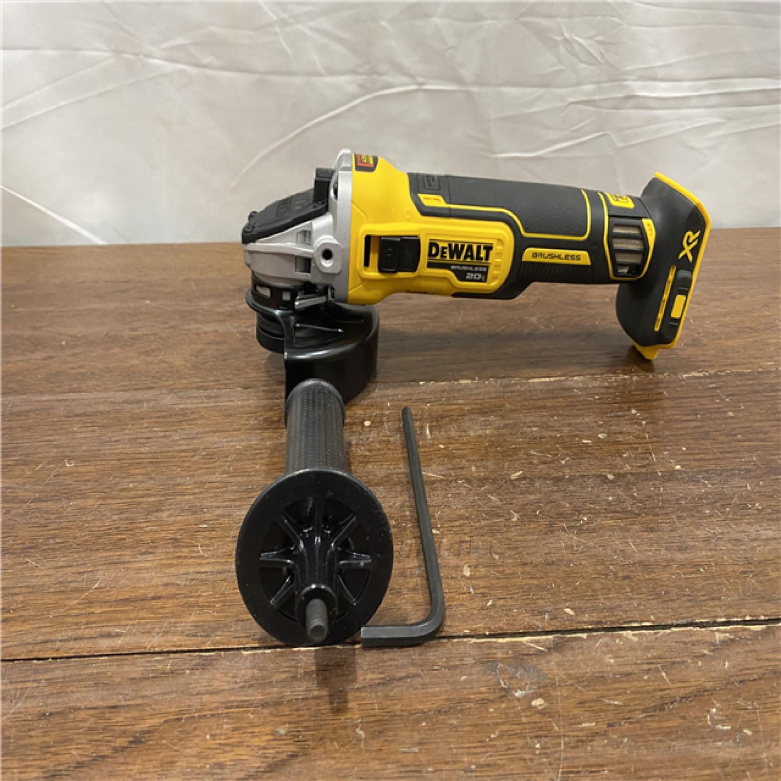 AS-ISDeWalt DCG405B 20V Max XR 4.5-Inch Slide Switch Small Angle Grinder (Tool Only)