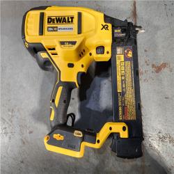 HOUSTON LOCATION - AS-IS DEWALT 20V MAX XR 18 Gauge Brad Nailer Kit