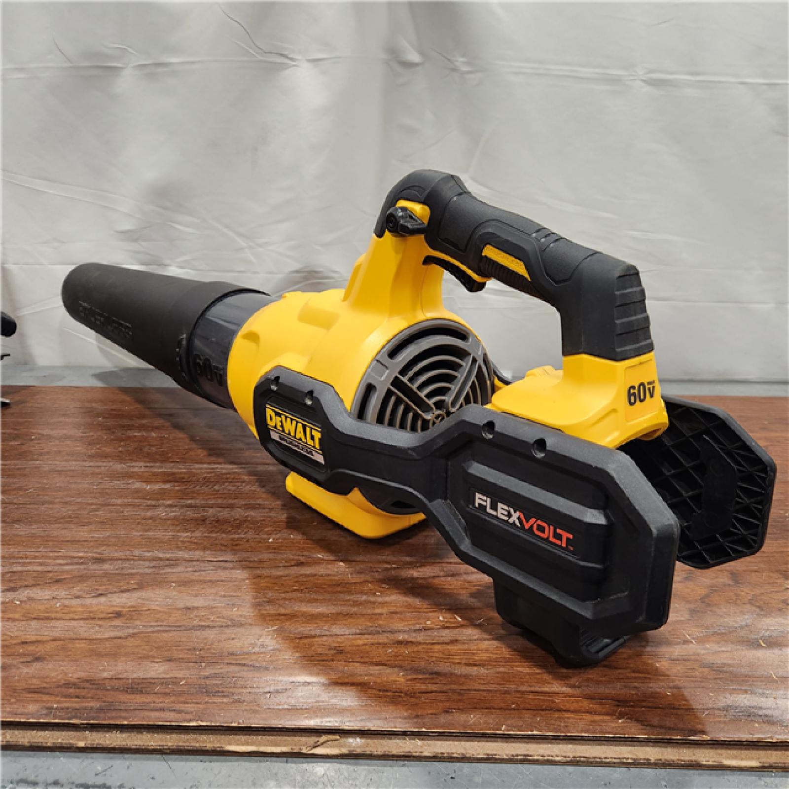 AS-IS 0V MAX 125 MPH 450 CFM Brushless Cordless Battery Powered Blower (Tool Only)