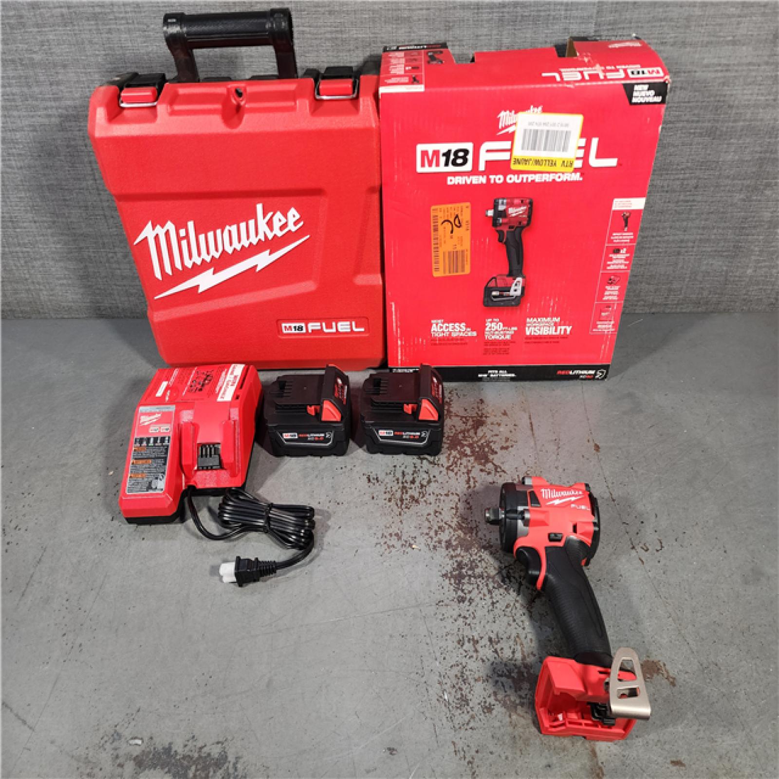 HOUSTON LOCATION - AS-IS (APPEARS LIKE NEW) MILWAUKEE 2855-22R 0.5 in. 18V Brushless Compact Impact Wrench with Friction Ring Kit, Red & Black