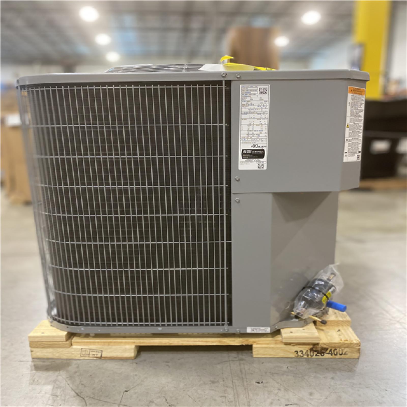 DALLAS LOCATION - Carrier  2.5 Ton 15 SEER Ac Condenser