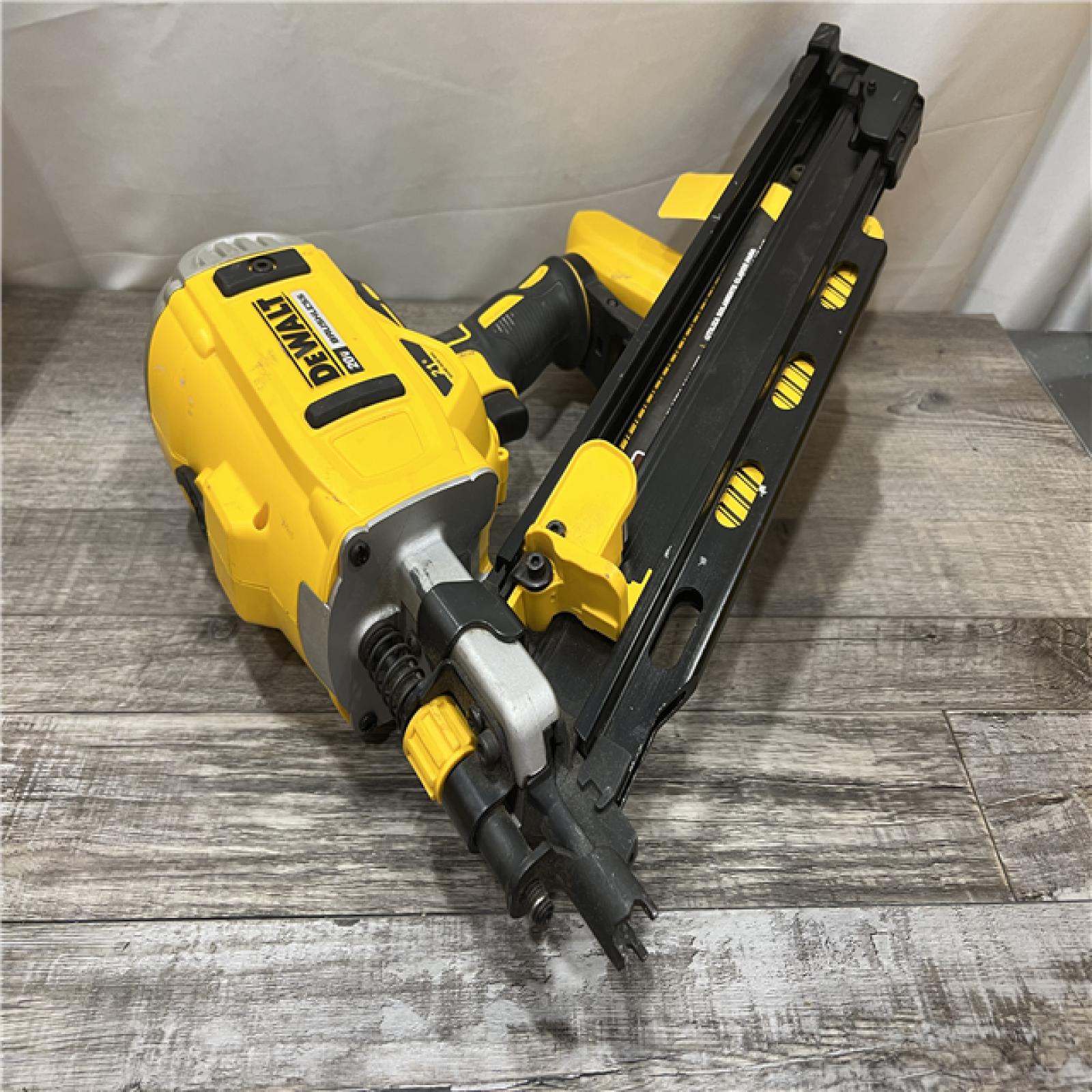 AS-IS DeWalt DCN21PLB 20V MAX 21-Degree Plastic Collated Framing Nailer (Bare Tool)