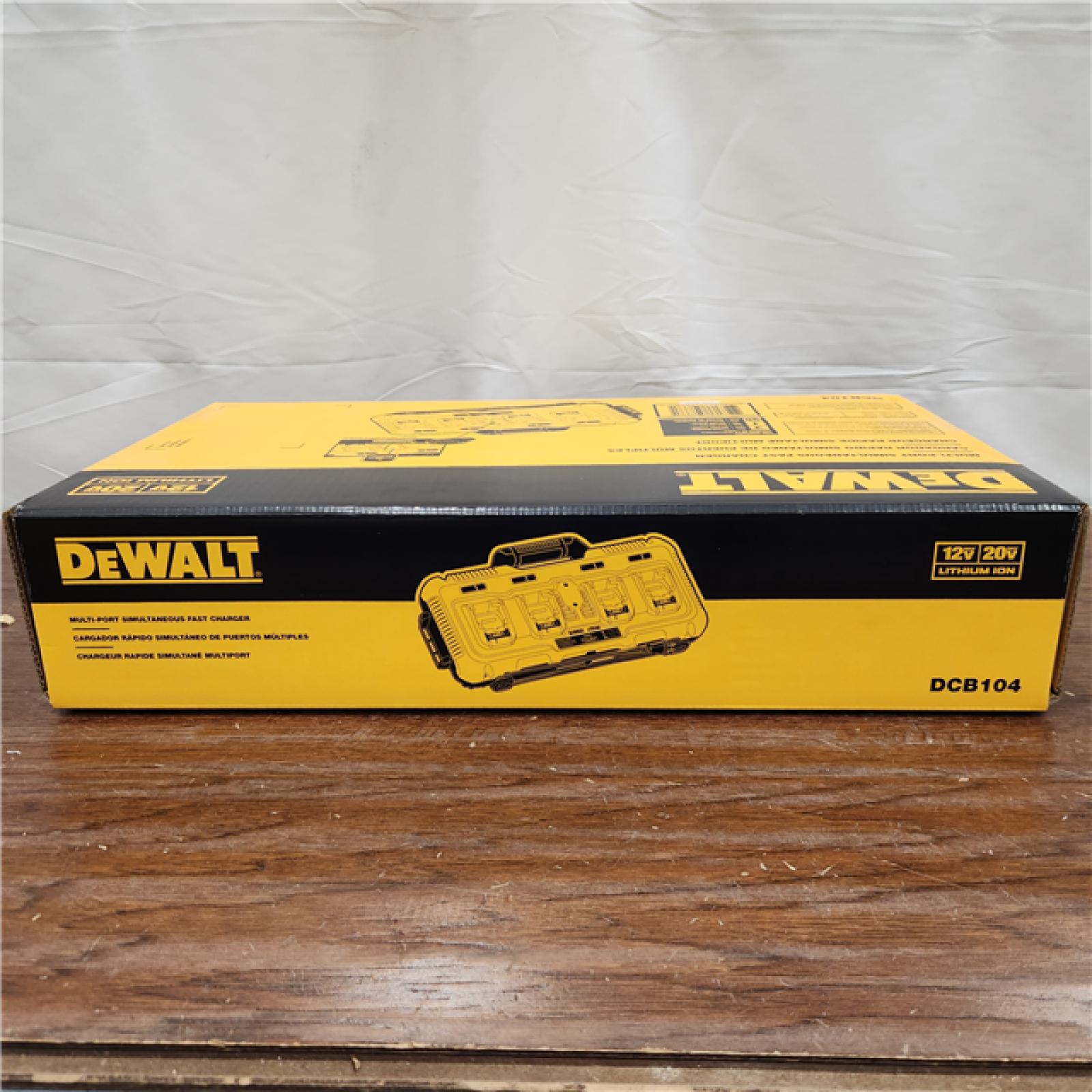 NEW DEWALT 12V/20V/60V MAX 4-Port Lithium-Ion Battery Charger