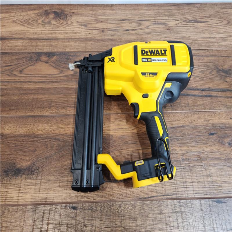 DeWalt Cordless 18 Gauge Brad Nailer Tool Only Appears In Good