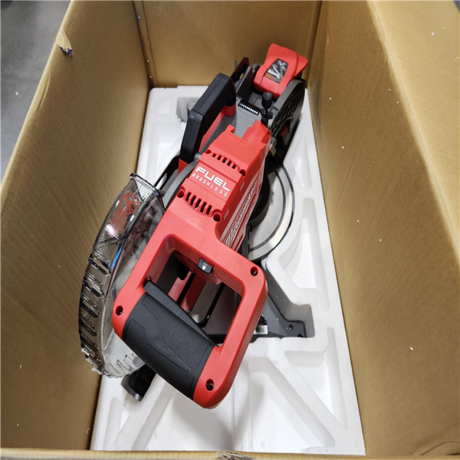 AS-IS Milwaukee M18 FUEL Cordless Brushless Dual-Bevel Sliding Compound 10 in. Miter Saw Kit