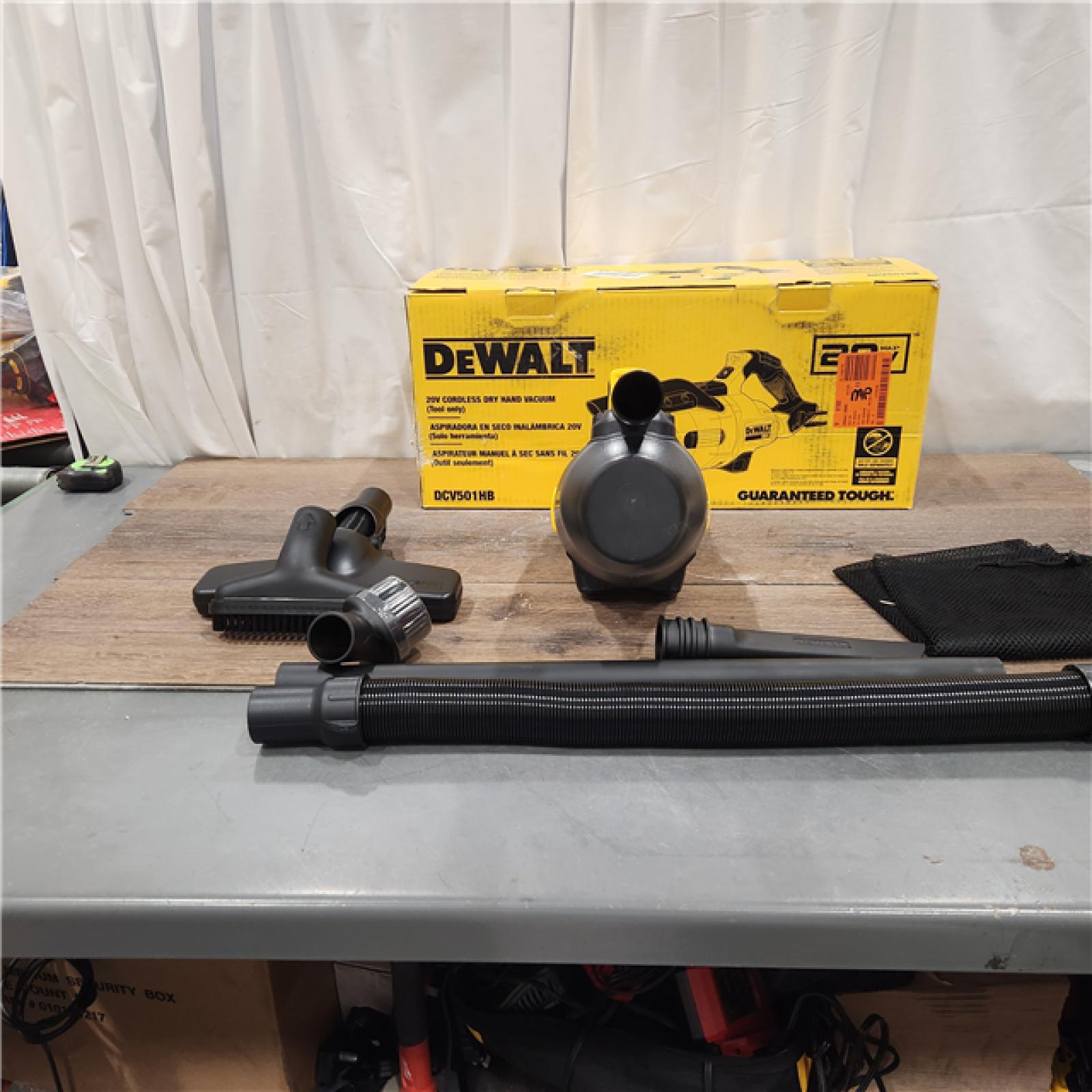 AS IS DEWALT 20V Lithium-Ion Cordless Dry Hand Vacuum kit  (Tool Only)