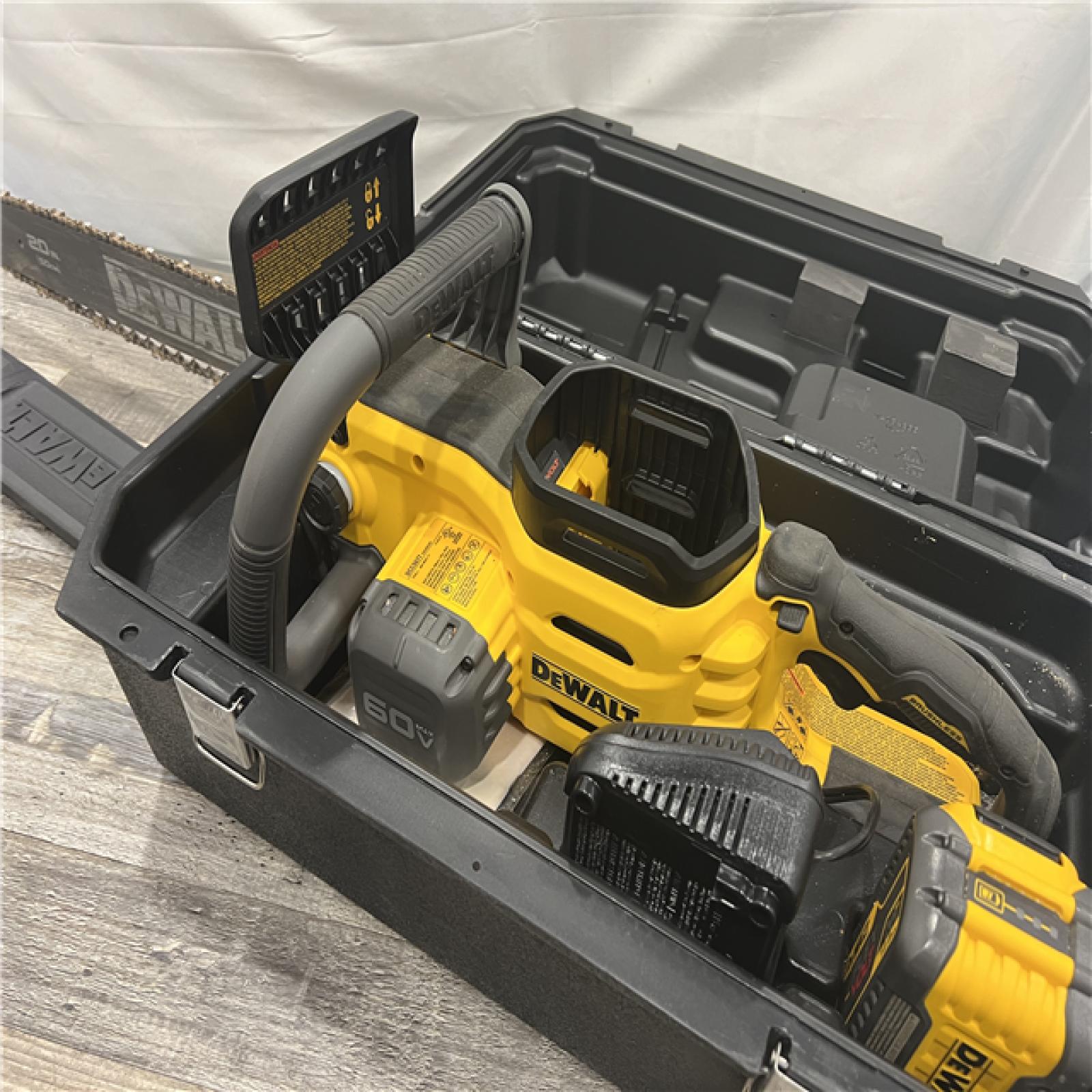 AS-IS DEWALT FLEXVOLT 60V MAX 20 in. Brushless Electric Cordless Chainsaw Kit and Carry Case with (1) FLEXVOLT 12 Ah Battery & Charger