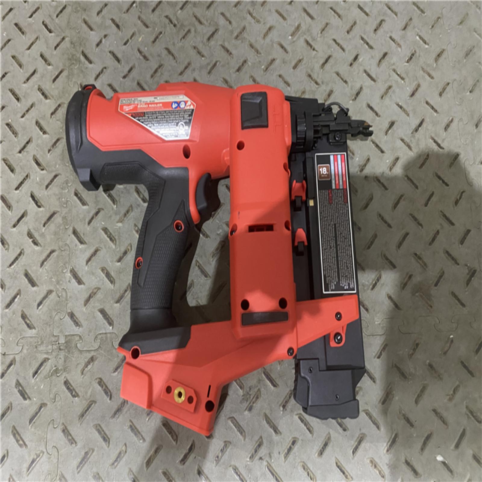 Houston location AS-IS Milwaukee M18 Fuel 18V Brushless 18-Gauge Brad Nailer 2746-20 (Bare Tool)