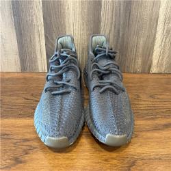 Adidas Yeezy 350 V2  - Onix SZ 9