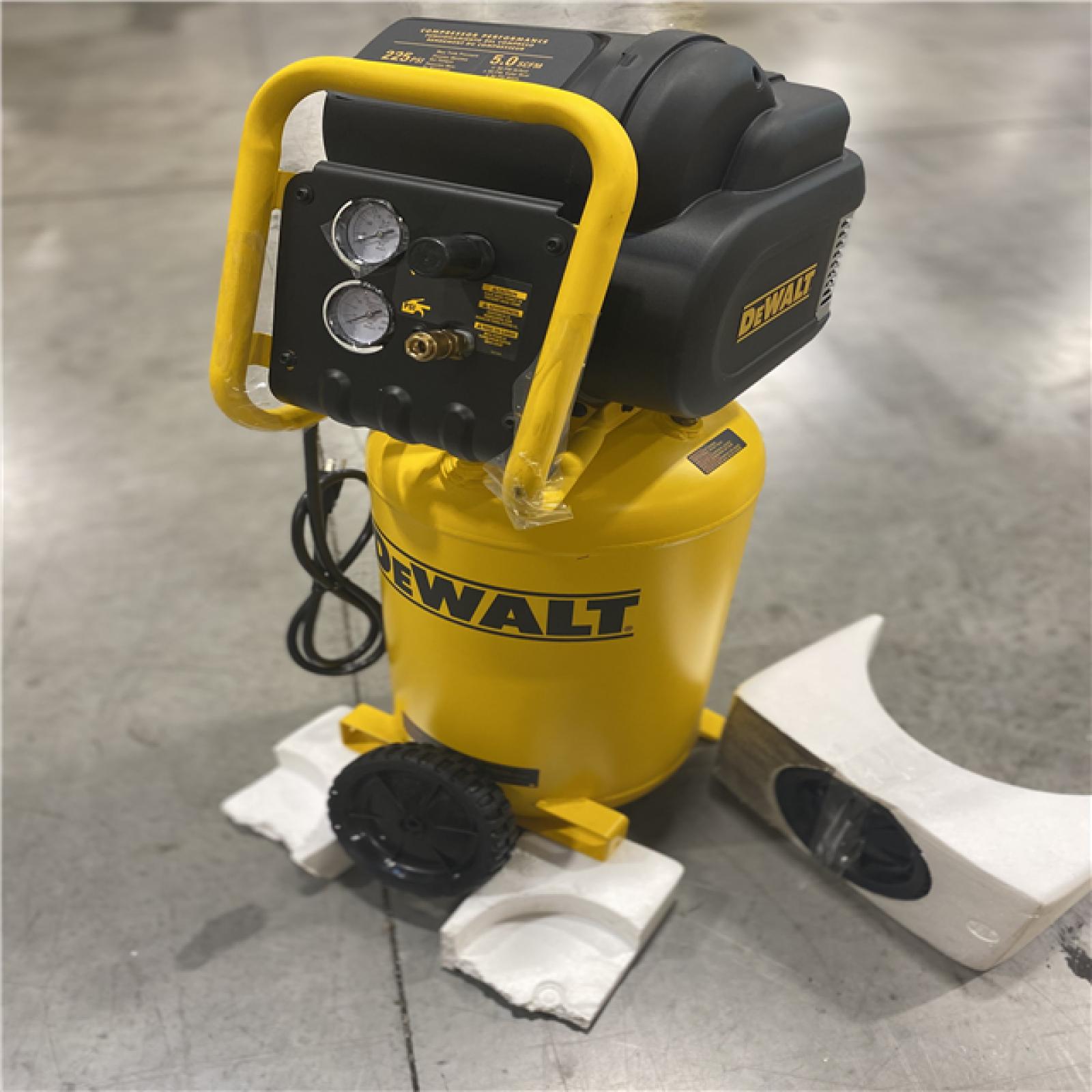 LIKE NEW! - DEWALT 15 Gal. Portable Electric Air Compressor