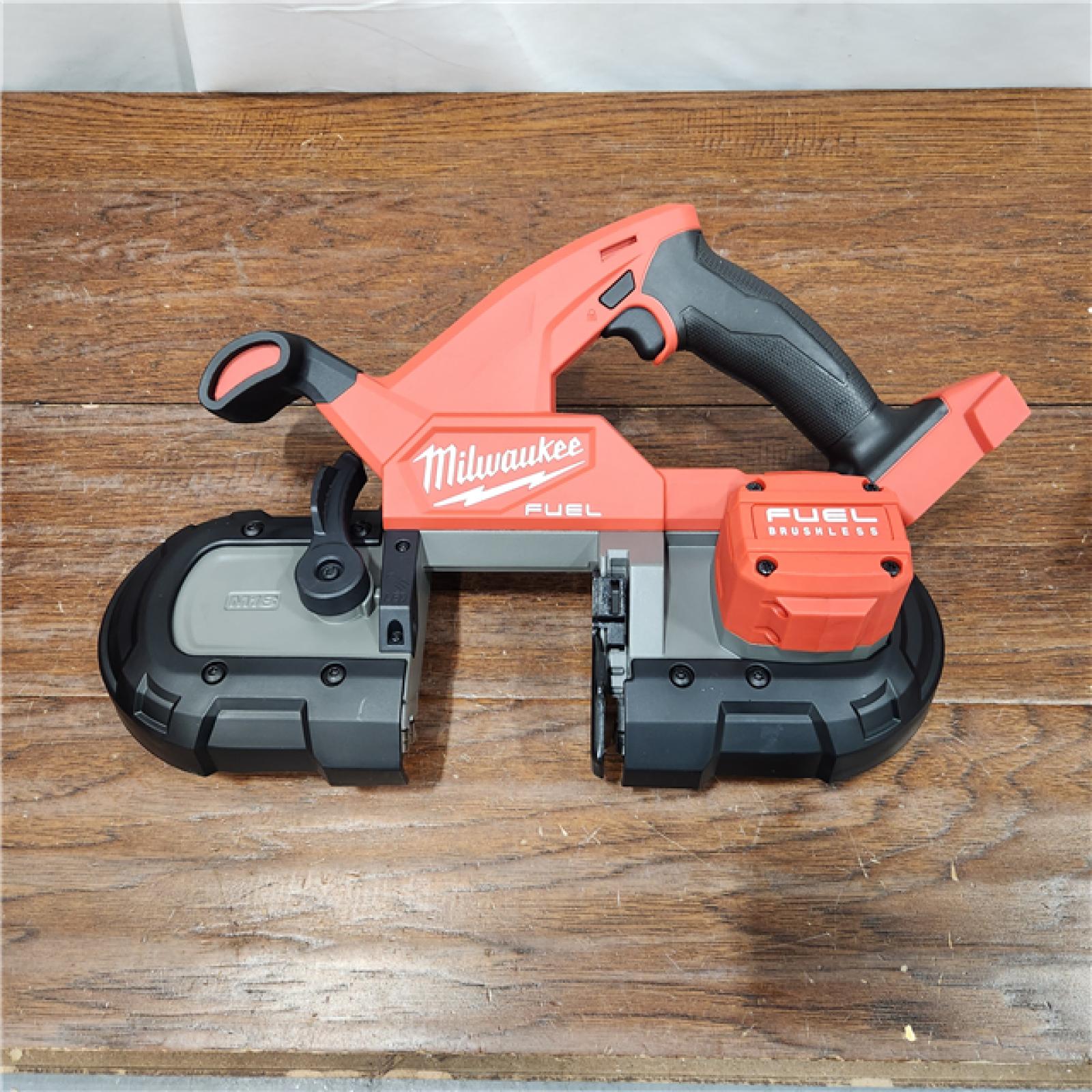 AS-IS Milwaukee M18 FUEL Compact Band Saw