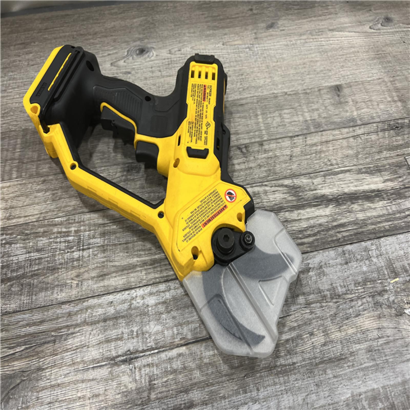 AS-IS DeWalt Cordless Pruner