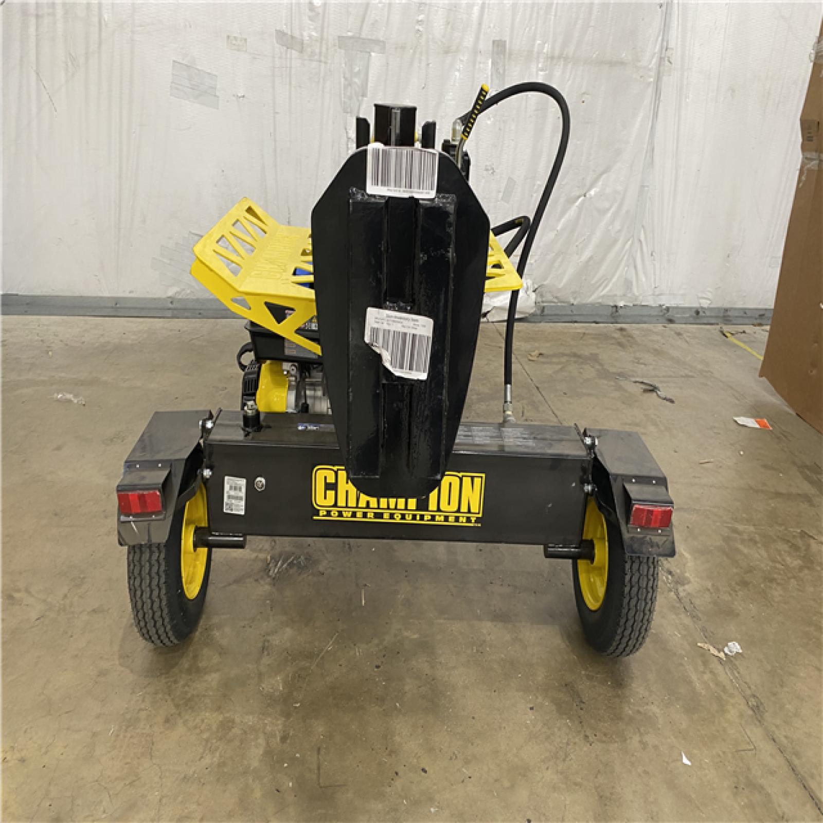 Houston Location AS IS - Champion 27 Ton Log Splitter