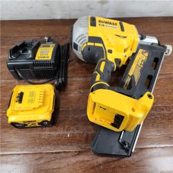 AS-IS DeWalt 20V MAX Brushless Cordless 2-Speed 30° Paper Collated Framing Nailer Kit