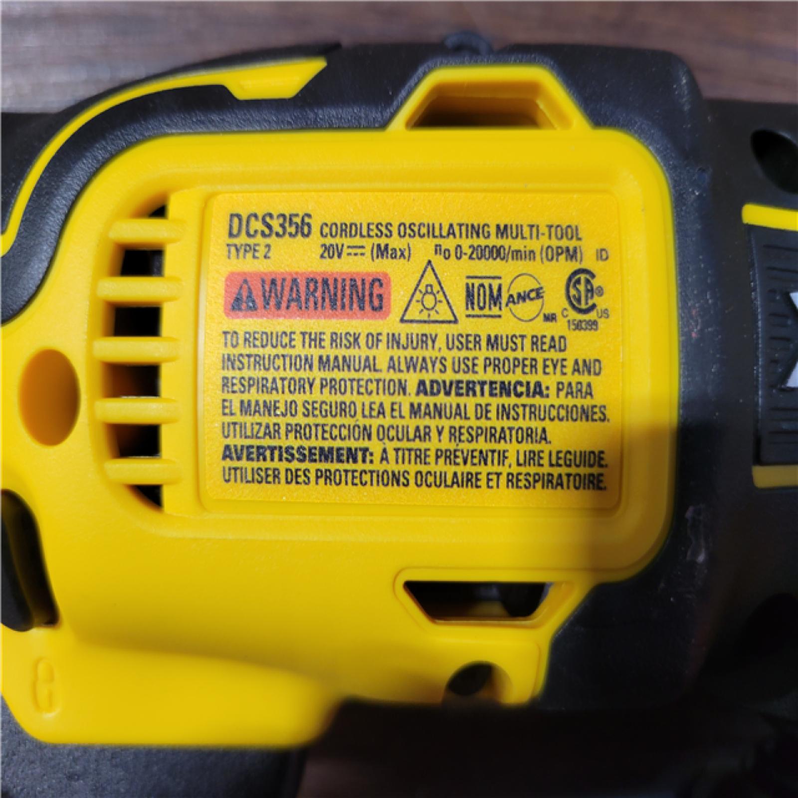 CALIFORNIA NEW DEWALT 10-TOOL COMBO KIT (2 BATTERIES, 1 CHARGER, AND 2 BAGS INCLUDED)