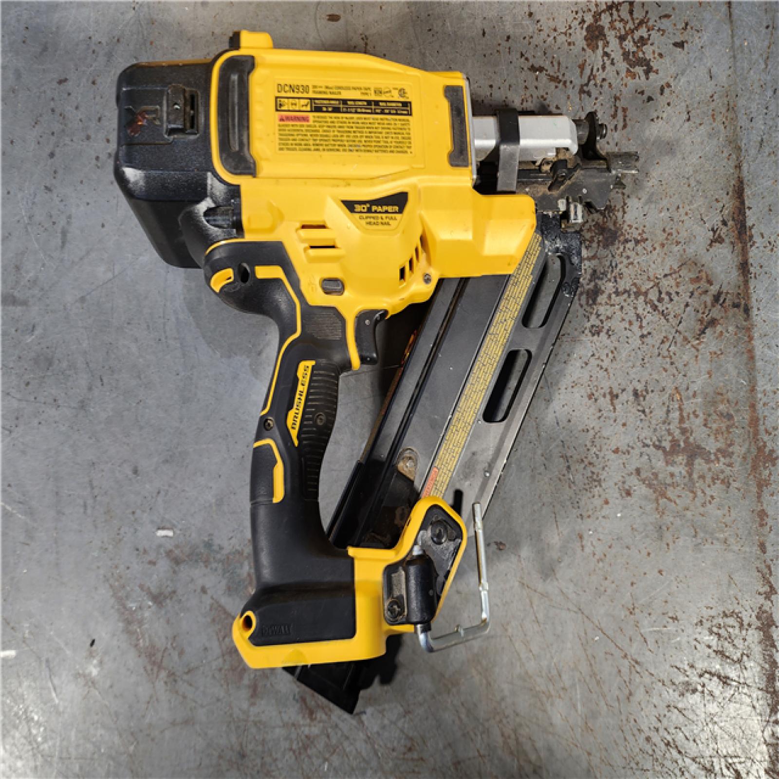 HOUSTON LOCATION - AS-IS DEWALT 20-Volt 30Â° Cordless Framing Nailer (Tool-Only)