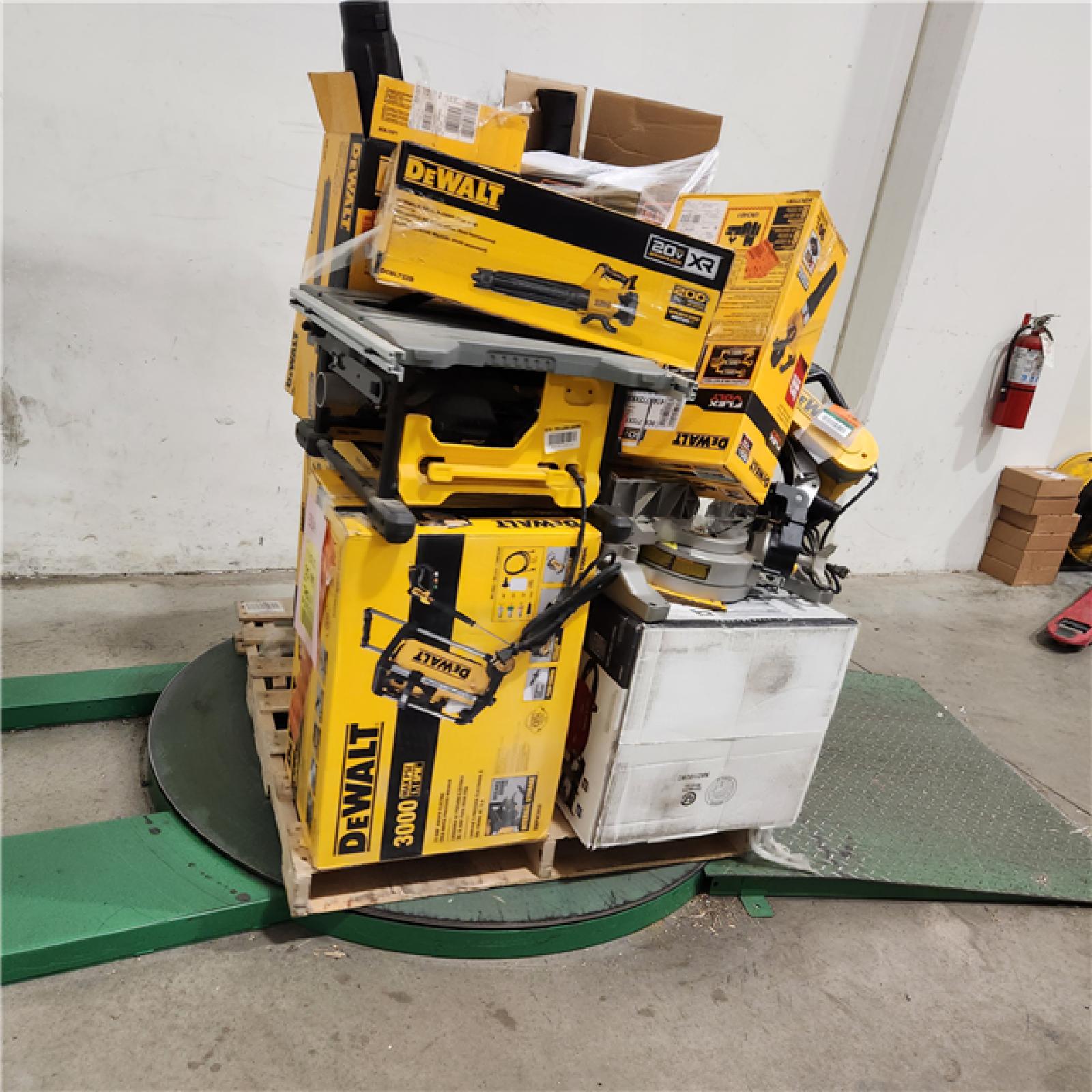 Dallas Location - As-Is DEWALT Tool Pallet