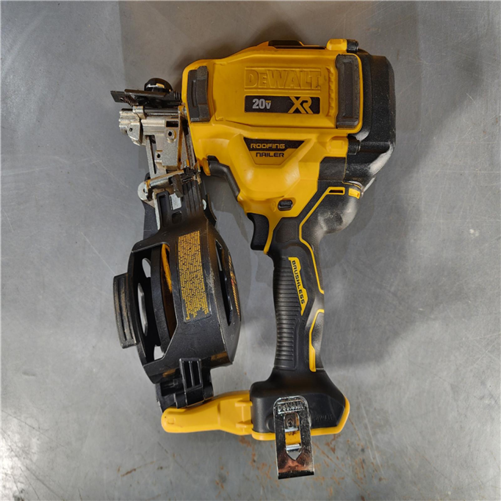 HOUSTON LOCATION - AS-IS DeWalt DCN45RNB 20V Max 15 Degree Cordless Coil Roofing Nailer (Tool Only)